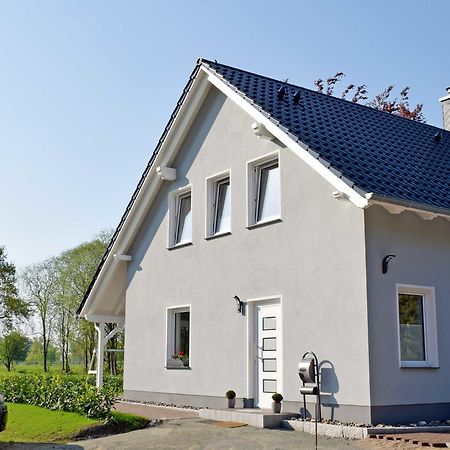 Ferienwohnung Sellin Am Seepark Dış mekan fotoğraf