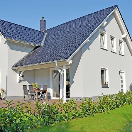 Ferienwohnung Sellin Am Seepark Dış mekan fotoğraf