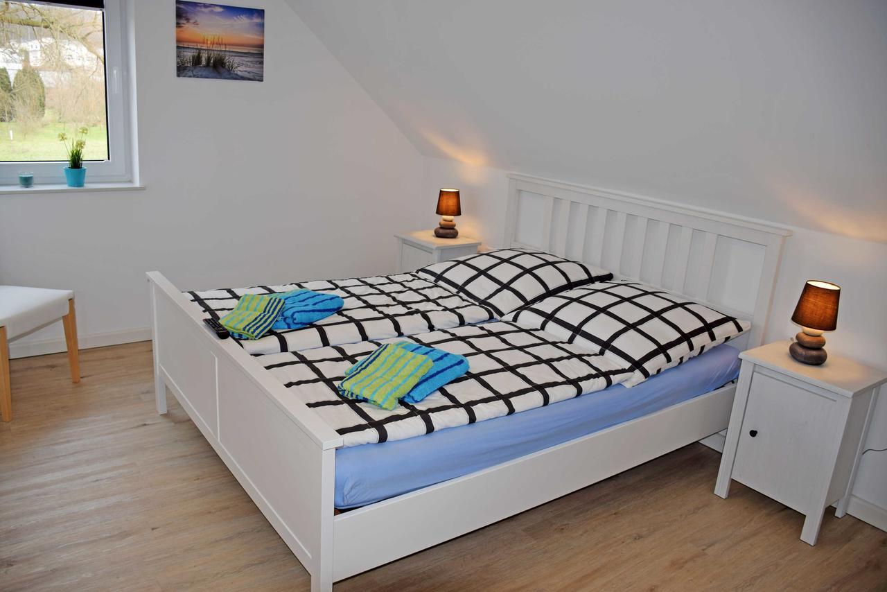 Ferienwohnung Sellin Am Seepark Dış mekan fotoğraf