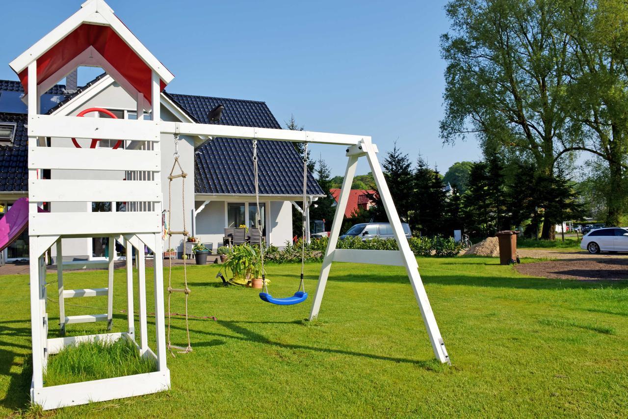Ferienwohnung Sellin Am Seepark Dış mekan fotoğraf
